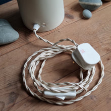 Load image into Gallery viewer, 'Kimberlight' Porcelain Table Lamp