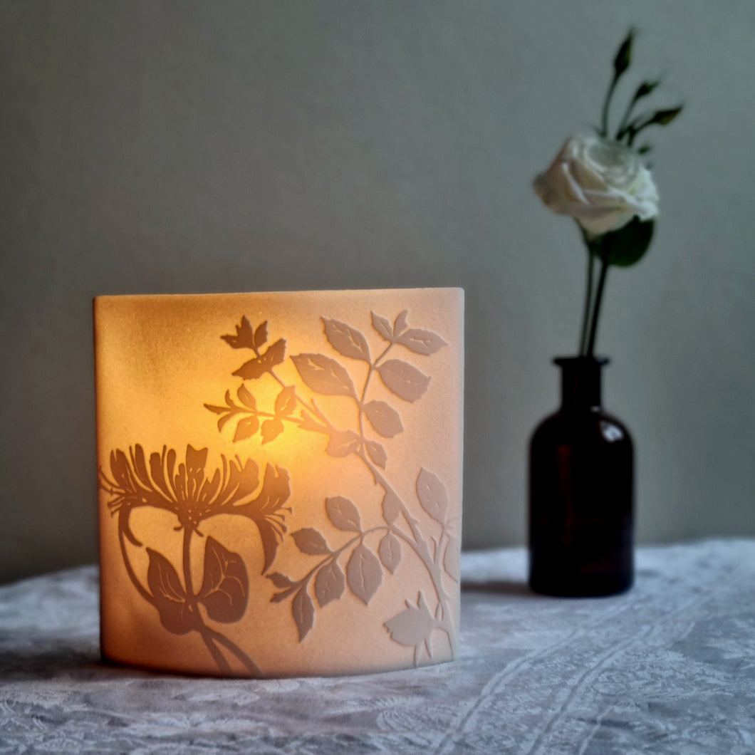 'Honeysuckle' Porcelain Lamp