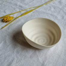 Load image into Gallery viewer, Creamy white porcelain spiral bowl.
